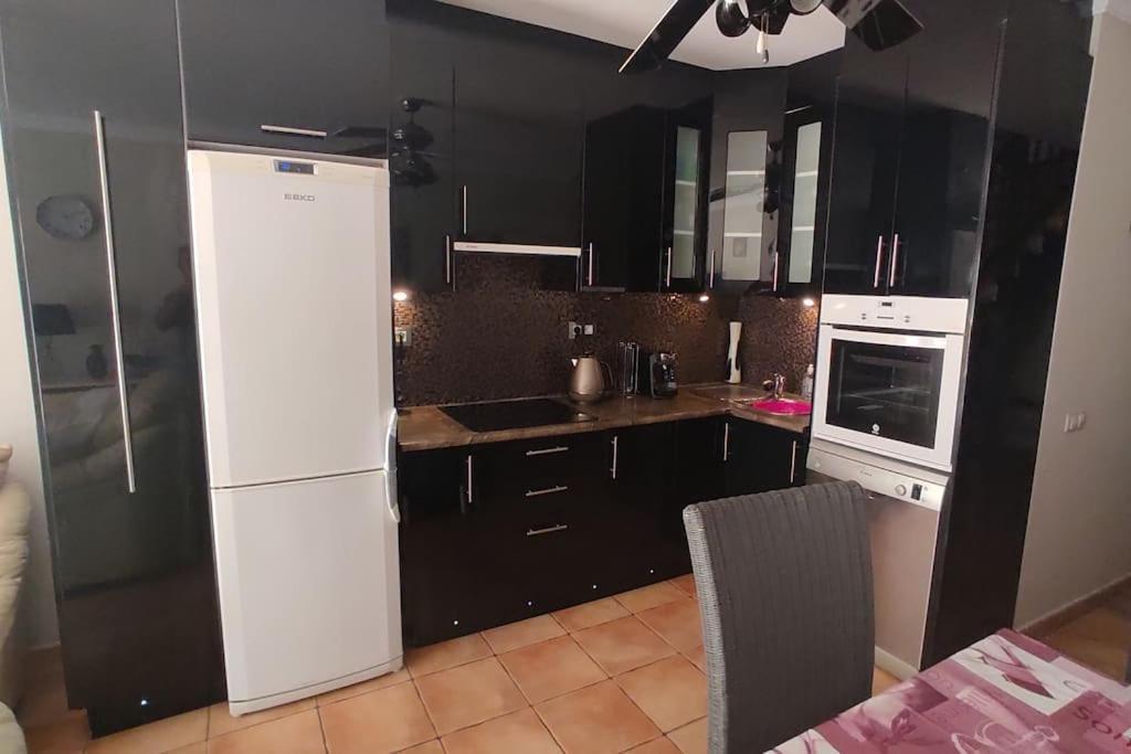 Casa Donn - El Sultan 63 - Luxury 3 Bed Villa With Fast Fibre Internet Corralejo Buitenkant foto