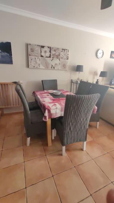 Casa Donn - El Sultan 63 - Luxury 3 Bed Villa With Fast Fibre Internet Corralejo Buitenkant foto